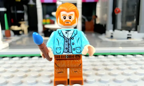 LEGO Vincent Van Gogh Minifigure Minifigure, Used, Perfect Condition.