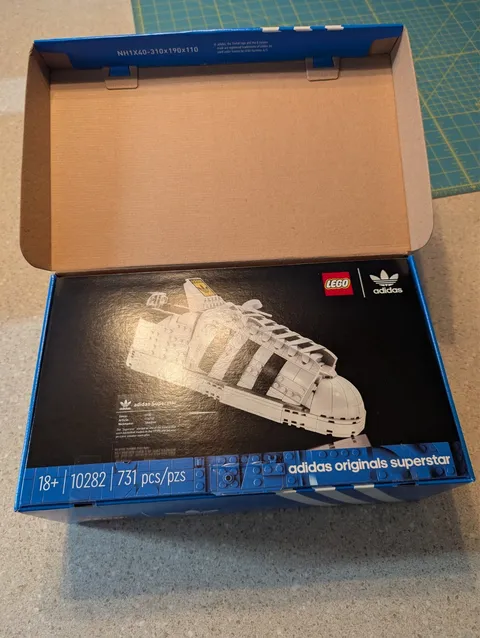 LEGO Icons: adidas Originals Superstar (10282) Brand New Factory Sealed