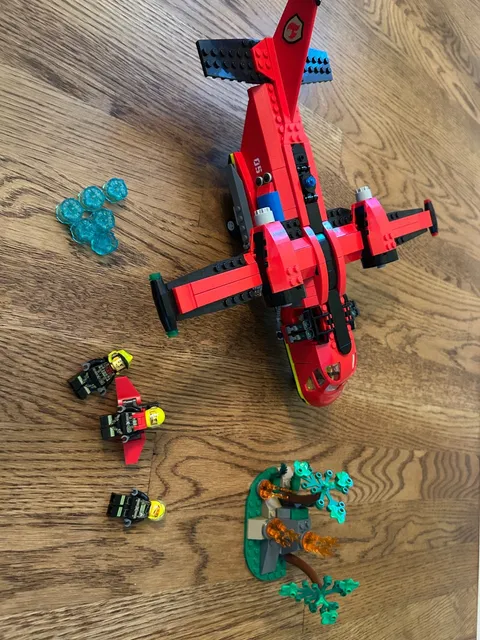 LEGO CITY: Fire Rescue Plane (60413)