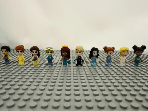 Lot Of 10 Random Lego Friends Kids Child Girl Boy Minifigure Minifig