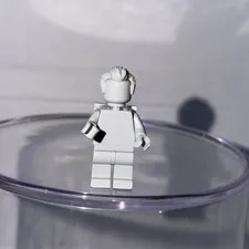 LEGO Super Heroes Minifigure Arkham Asylum Statue (Genuine)