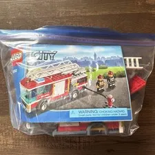 LEGO CITY: Fire Truck (60002)