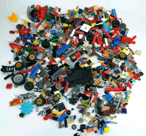 Lego Bundle 660g Mixed Bricks Parts Technic Wheels Figures Spares