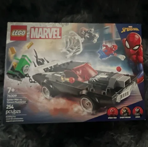LEGO Marvel 76309 Spider-Man vs Venom Muscle Car 254pc Brick Separator