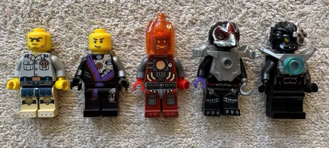 LEGO Minifigures Lot 5 Ultra Agents Infearno Ninjago Nindroid Chima