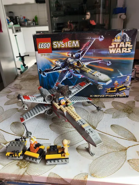 Lego Star Wars 7140 - 1999 - "X-WING FIGHTER" - Used MINT CONDITION