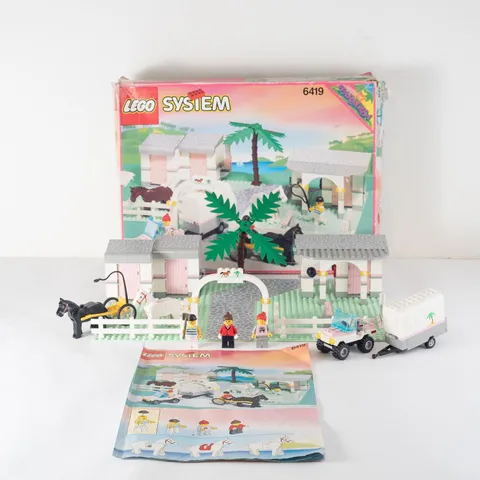Lego 6419 Paradise Legoland Town Town Stables Riding (1992)