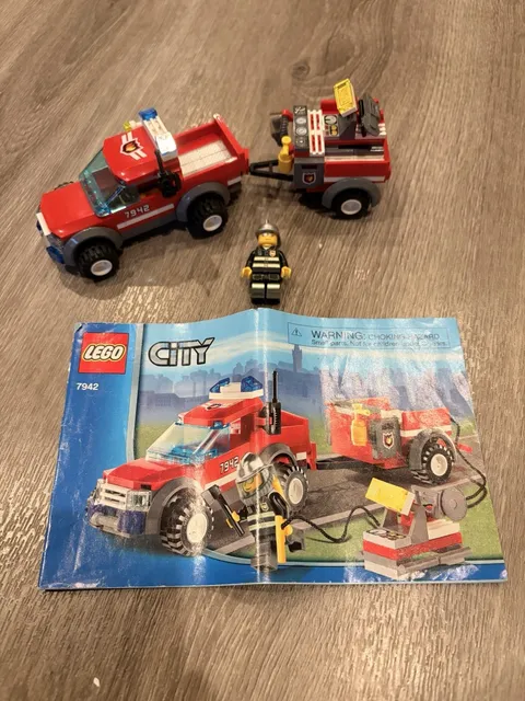 Retired Lego City Set #7942  (100% Complete)