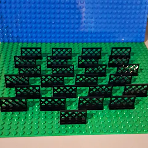 LEGO Fence 1 x 4 x 2 Lattice in black. Lot Of 25. Great Condition