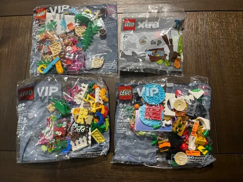 LEGO VIP Add-On Pack New & Sealed LOT OF 4 40605 40606 40607 40341