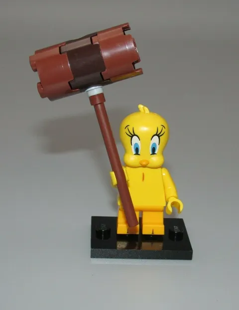 LEGO Series Looney Tunes Tweety Bird New taken out of package minifigure