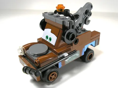 2011 LEGO Disney Cars Tow Mater minifigure crs088 with mic/headset from set 8679