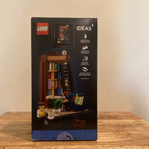 LEGO IDEAS - BOOKS ARE MY PASSION LIBRARY SET GWP 40698 - NEW & SEALED - Retired