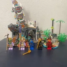 LEGO NINJAGO Keepers Village 71747 100% complete set with manual. 