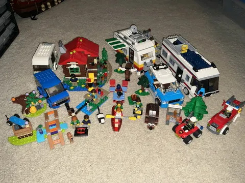 Lego Creator + City Camping Forest Sets Lot - 31048, 31052, 31108, 60117…
