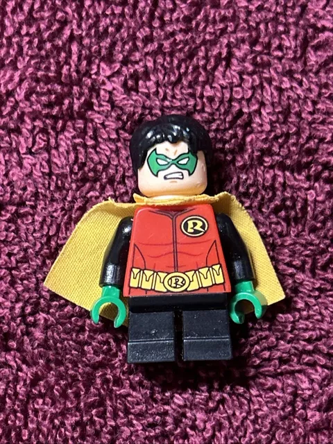 LEGO Batman - Robin Minifigure with Green Hands set 76013 sh091 (IS SUPER GLUED)