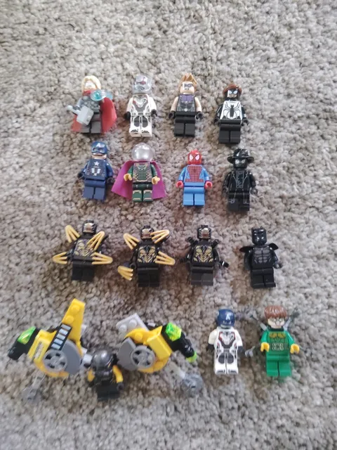 Lego Marvel Minifigures Lot (15) Spider Man Noir, Spider Girl Plus More New