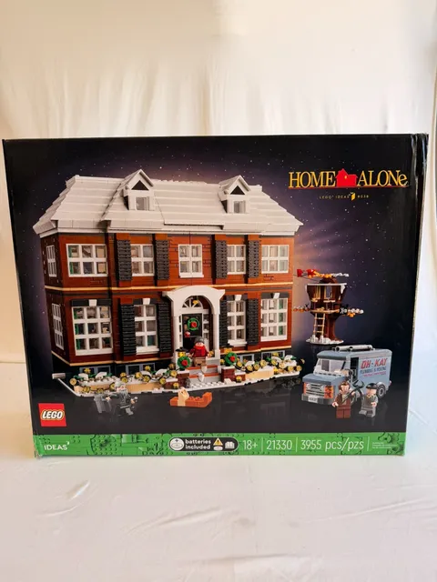 🏠 LEGO 21330 Home Alone Sealed Retired LEGO Ideas Movie Collector Set