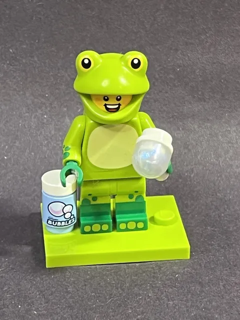 LEGO Collectible Minifigures Series 28 - Frog Costume Minifigure 71051 -Complete