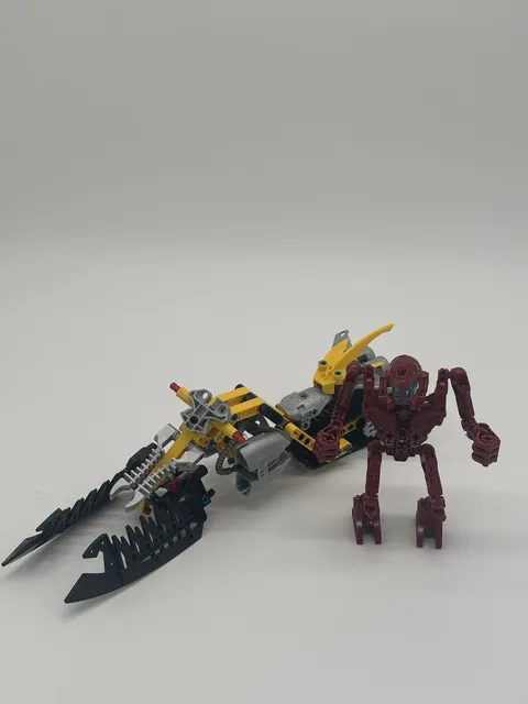 LEGO BIONICLE: Cendox V1 (8992)