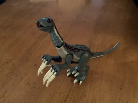 LEGO Jurassic World Complete Dinosaur Figure: Therizinosaurus 76949