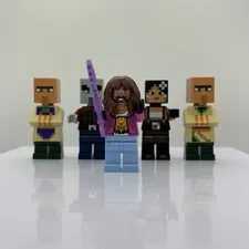 LEGO MInecraft Minifig Lot Garrett Garrison Villager Illager Female Skin