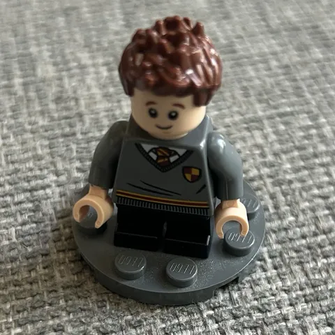 Lego Harry Potter Seamus Finnigan Minifigure 76383 hp268