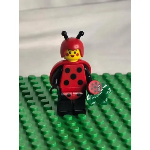 LEGO Ladybug Girl Minifigure - Limited Addition Collectible - Col377 Series 21