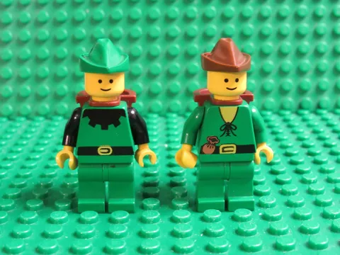 Lot 2 LEGO Castle Black Forestman Minifigures Basket backpack 6066 MX39