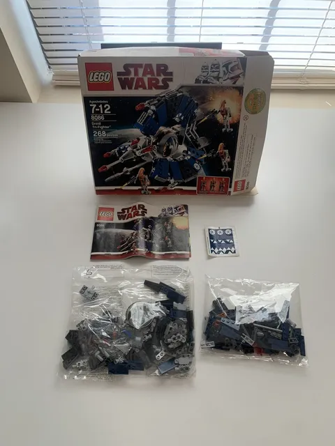 Brand New Open Box LEGO 8086: STAR WARS Droid Tri-Fighter Complete W Stickers