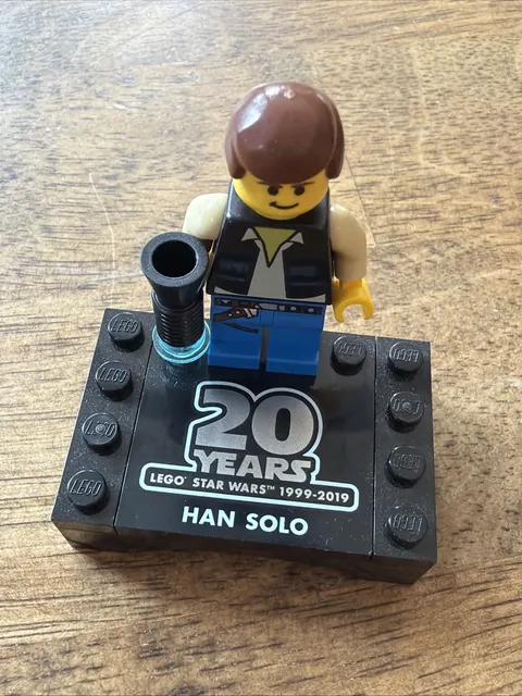 LEGO Star Wars Han Solo Minifigure 20 Years Display Stand Limited Edition