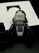 Lego Star Wars Darth Vader Minifigure Torso Silver Promo Variant Misprint sw1515