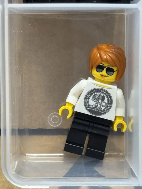 LEGO Minifigure - Speed Champions - Mercedes-AMG G 63 Driver - No sc119 - QTY 1