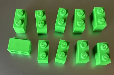 LEGO Lot 10 Brick Part 3004 Bright Green 1x2 Replacement Bricks