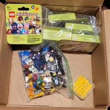 1LB LOT LEGO MINIFIGURES AND MINIFIGURE PARTS - please see other listings!!