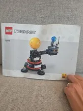 Lego Technic Planet Earth And Moon Instruction Manual 42179