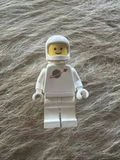 LEGO CLASSIC WHITE SPACEMAN MINIFIGURE Astronaut w/Air Tanks On Used
