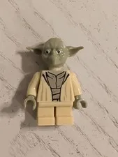 LEGO Star Wars Yoda Minifigure sw0707 Olive Green From 75233 75142 75255 75168