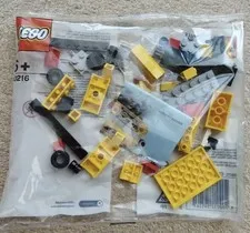 Lego Monthly Mini ModelBuild School Bus 40216 - Lego40216