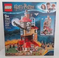 LEGO Harry Potter 75980 Attack on the Burrow NEW! SHELF WARE! MINOR DAMAGE!