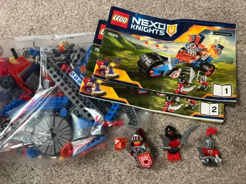 lego nexo knights 70319 Macy’s Thunder Mace With Instructions. 100% complete 