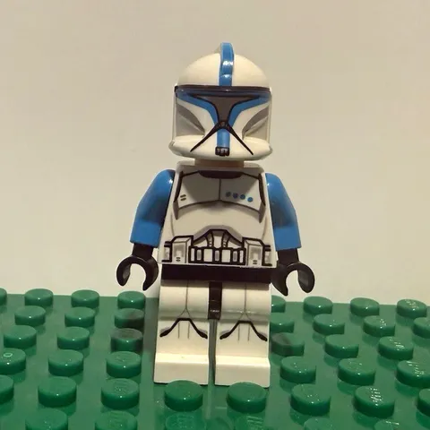 LEGO Star Wars Clone Trooper, Lieutenant sw0629, Printed Legs 75085 Phase 1 Blue