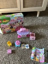 Lego DUPLO 10873 Minnie's Birthday Party Ages 2-5 *MISSING CAT*