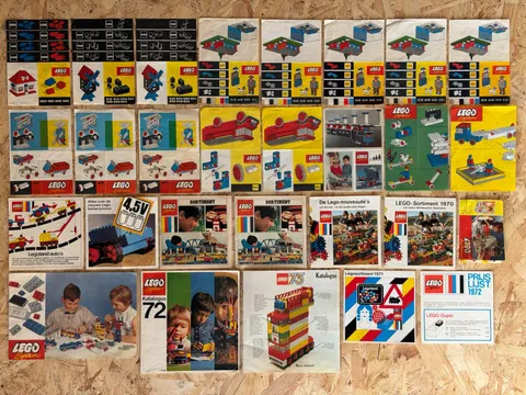 28x VINTAGE LEGO CATALOGUE BROCHURE 1970 1971 1972 1973 CATALOGUE LEAFLET (VG-EXC)
