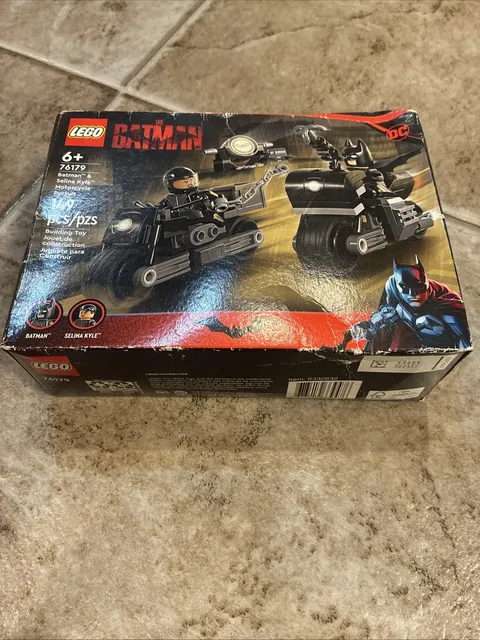 LEGO Super Heroes: Batman & Selina Kyle Motorcycle Pursuit (76179)