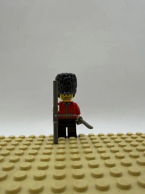 LEGO CMF Series 5 - Royal Guard Minifigure - col067 - 8805 3c