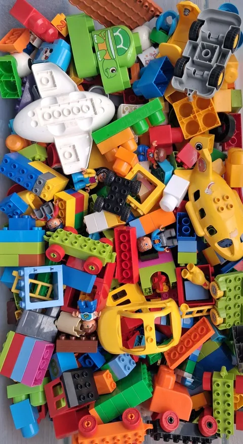 Huge LEGO Duplo Lot –  Airplane, Car, Train, 7+ Figures (Chicken & Cat),...