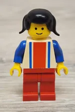 Lego ver010 Red Blue Vertical Lines Blue Arms Red Legs Pigtails Minifigure READ
