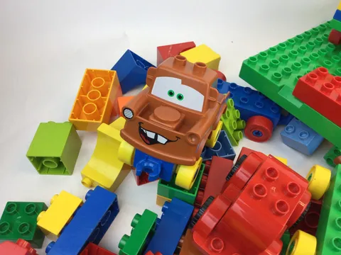 BIG 5 Pounds Lot Lego DUPLO Blocks Bricks Cars  - 100% Lego!