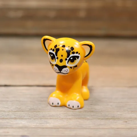 LEGO Disney Encanto Parce the Jaguar Minifigure Cat White Muzzle Paws 14734pb06